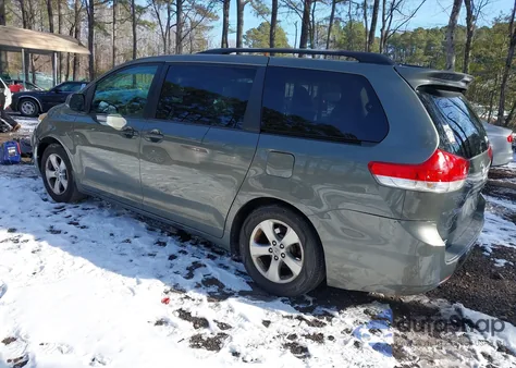 2012 Toyota Sienna Le V6 8 Passenger из США, поврежденный, VIN 5TDKK3DC7CS193340